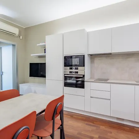 Guesthost - Il Nido Nella Corte - Lovely Flat X3