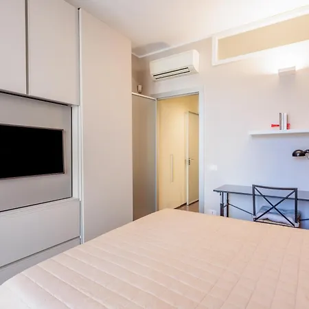 דירה Guesthost - Il Nido Nella Corte - Lovely Flat X3 *